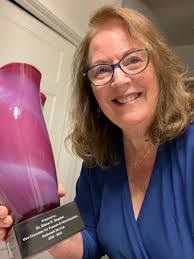 Nancy Knittel's Instagram, Twitter & Facebook