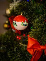 30 crestwood spruce artificial christmas centerpiece with silver bristle, cones, red berries, glitter and led lights. Hd Wallpaper Toy Christmas Ball New Year S Eve Holiday Swag Christmas Decorations Wallpaper Flare