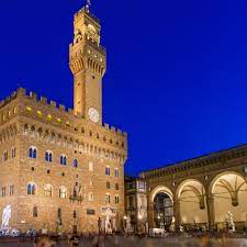 He also committed a heinous crime here. Klm Reisefuhrer Der Beruhmteste Platz In Florenz