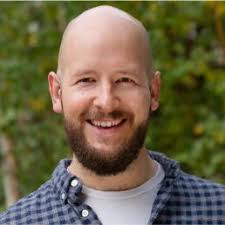 Max Shafer's Instagram, Twitter & Facebook