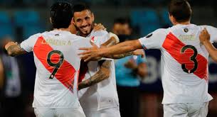 Sergio fernando peña flores is a peruvian professional footballer who plays for dutch club fc emmen and the peru national team as an attacki. Sergio Pena Y Su Magnifico Gol Para El 1 0 De Peru Vs Colombia Por El Grupo B De La Copa America Video