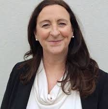 HAPPY BIRTHDAY FRAN!!! From all the team we wish Fran a big happy  birthday😊🎉 And thank you Muriel for the lovely cake!