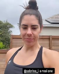 kelseyplum10 noticed that her teammate sarahashlee7 was wearing beat up  @Nike Sabrinas in training camp — so she put in a call to @sabrina_i and  Sab came through ❤️, #sabrinaionescu #sabrina ...