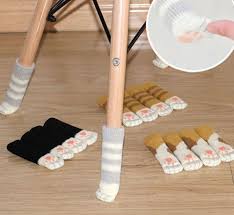 Starting with white magic ring, chain 1 and make 10 sc in ring, join to first sc, chain 1 round 2: 4pcs Lovely Cat Paw Table Leg Socks Furniture Sleeve Cover Knit Chair Foot Socks Floor Protector Wish