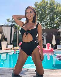 Andreea is a very dedicated solution architect. Andreea Antonescu The Tans Will Fade But The Memories Will Last Forever Answear Ro Ambasador Events Andreeaantonescu Artist Singer Musician Music Goodmusic Love Mood Sun Summer Beach Picoftheday Happy Style Sun Fun Summervibes