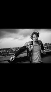 Yann sommer (born 17 december 1988) is a swiss footballer who plays as a goalkeeper for german club borussia mönchengladbach, and the switzerland national team. Yann Sommer Fanpage Home Facebook