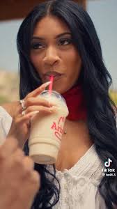 Taylor said he not beefing with nobody but Arby’s 🤏🏾 Clarke it🤏🏾 😂😂😂  , This was such a cute brand deal with them two lol 😂 can’t lie