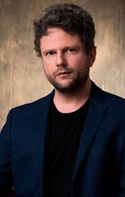 Throughout his career, he developed a strong and solid experience in cinema, producing and directing movies and videoclips. Portal Exibidor Com Consultoria De Selton Mello Globo Filmes Seleciona Filmes Regionais