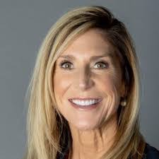 Tracy Threatt's Instagram, Twitter & Facebook