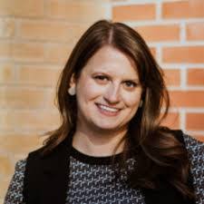 Laura Bouchard's Instagram, Twitter & Facebook