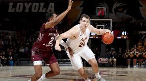 Welcome to the loyola university chicago men's basketball scholarship and program information page. Loyola Hangs On To Defeat Valparaiso 70 68 Loyola University Chicago Athletics