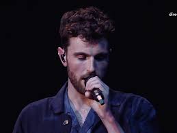 Here you can find and discuss all about the world's longest running annual international televised. Video Eurovision 2019 Revivez La Prestation Vibrante Du Gagnant Duncan Laurence Le Candidat Des Pays Bas Laurence Duncan Adrian Paul