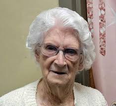 Oneida Jones Daughdrill, formerly of New Hebron, Mississippi