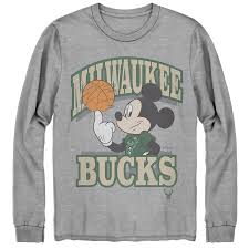 Vind fantastische aanbiedingen voor milwaukee bucks shirt. Milwaukee Bucks Junk Food Disney Mickey Team Spirit Long Sleeve T Shirt Gray