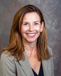 Martha Narvaez's Instagram, Twitter & Facebook