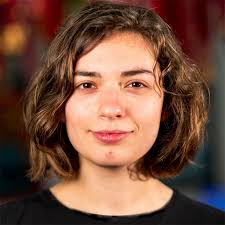 Suzy Shepherd's Instagram, Twitter & Facebook