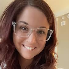 Dena Beaty's Instagram, Twitter & Facebook