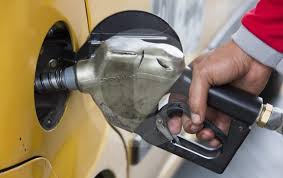 Sin embargo, los 14 senadores que se opusieron a la aprobación de esta sobretasa a los combustibles argumentan que la gasolina es de los que más impuestos tiene y afectaría en este momento a los productores del país. Calculo De Sobretasa A La Gasolina No Afecta Precio Del Galon