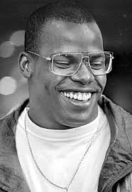 These 1990s Browns photos remind us what football means to Cleveland