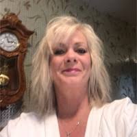 Karen Nowak's Instagram, Twitter & Facebook