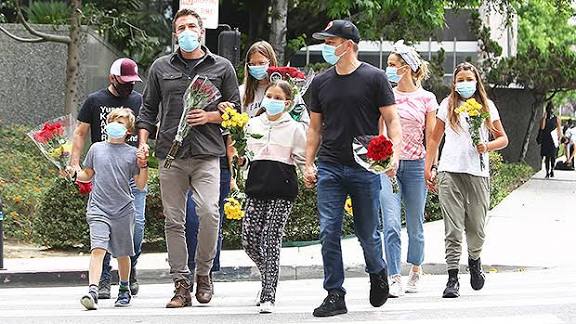 Ben Affleck, Matt Damon & Their Kids Honor Breonna Taylor's Birthday – Hollywood Life