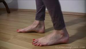 Katherina [foot fetish] [long toes] - ExPornToons