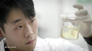 Mavis Quek's Instagram, Twitter & Facebook