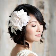 Short hairstyles for weddings should certainly be very feminine, like this updo that is created simply by backcombing hair, loosely french braiding it to the side and securing in place. 50 Superb Wedding Looks To Try If You Have Short Hair Hair Motive