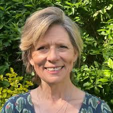 Teaching Clients to Use Mindfulness Skills in DBT™ 9-10 February 2026