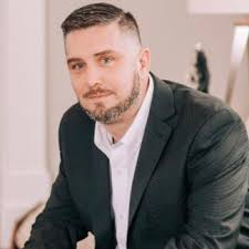 Real Estate Agents in 17104