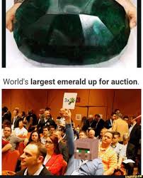 World S Largest Emerald Up For Auction Ifunny Minecraft Memes Minecraft Funny Really Funny Memes