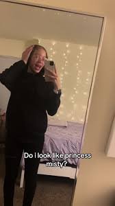 Like bro 😂😂😂so manyyy peopleee sayyy thisss!!! Do yall think all  lightskins look alike or sum. #princessmisty #fypシ #trueorfalse #fypシ゚viral  #funnyvidoes #celebritylookalike