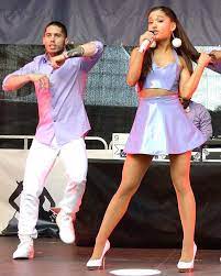 Из интервью с арианой гранде: Ariana Grande Ariana Grande Biografiya Informaciya Lichnaya Zhizn Foto Video