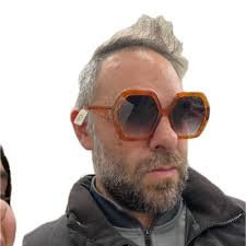 Eric Nykamp, LMSW, BFA