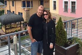 Hraje v divadle na fidlovačce. Herec A Moderator Petr Rychly Navstivil Luhacovice Luxury Spa Wellness Hotel Vila Valaska Luhacovice