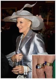 Princess Michael A Round Sapphire And Diamond Stones Prince Michael Is Said To Have Inherited Royal Engagement Rings Royal Engagement Prince Michael Of Kent