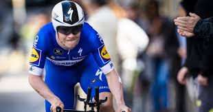 Creo que evenepoel no va a luchar por ganar este giro de italia. Remco Evenepoel Via Libera Per Tornare In Bicicletta Laregione