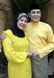 Tidak dapat bayangkan hati seorang bapa apabila melihat gambar anak perempuannya yang berkeadaan agak liar yang kini masih di australia. Yusof Haslam Saya Nak Psiko Syamsul Hiburan Mstar