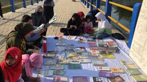 We did not find results for: Bangkitkan Semangat Literasi Komunitas Giat Buku Gelar Lapak Baca Buku Gratis Kumparan Com