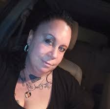 Pauline Shannon's Instagram, Twitter & Facebook