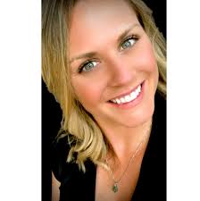 I've done absolutely nothing for this third baby. Is this normal “youre my  last baby” problems? Crib? You can have Drix's Baby clothes? Idk what  gender you are so sorry, no. Room