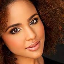 Hayley Marie Norman: Clothes, Outfits, Brands, Style and Looks