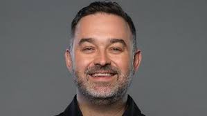 Who replaces the departing huewen as lead bt sport motogp commentator? Our Team Bt Sport