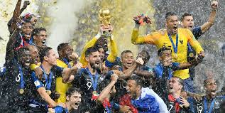 Last medal set of woc 2018 was won today in rainy turaida. Wm 2018 Nach 20 Jahren Frankreich Jubelt Uber Den Zweiten Wm Titel Kolner Stadt Anzeiger