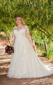 Sultry and warm, the scent of a gardenia is as intoxicating and enticing as a summer's evening. Pinterest Deutschland Hochzeitskleid Braut Brautkleid