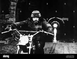 Original Film Title: SQUADRA ANTISCIPPO. English Title: COP IN BLUE JEANS,  THE. Film Director: BRUNO CORBUCCI. Year: 1976. Stars: TOMAS MILIAN.  Credit: CINEMASTER / Album Stock Photo - Alamy