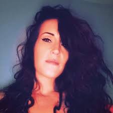 Abbey Mccrum's Instagram, Twitter & Facebook