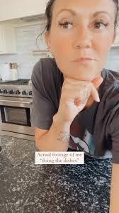 Heather Knopp's Instagram, Twitter & Facebook