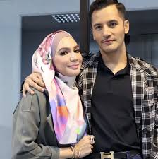 Rumah makan terlajak laris director : Wow Aliff Syukri Belanja Makan Percuma Di Restorannya Selama Seminggu