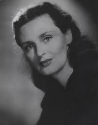 Frances Read's Instagram, Twitter & Facebook